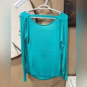 NEW Guess Turquoise Teal Long Sleeve Women's Top Size Large